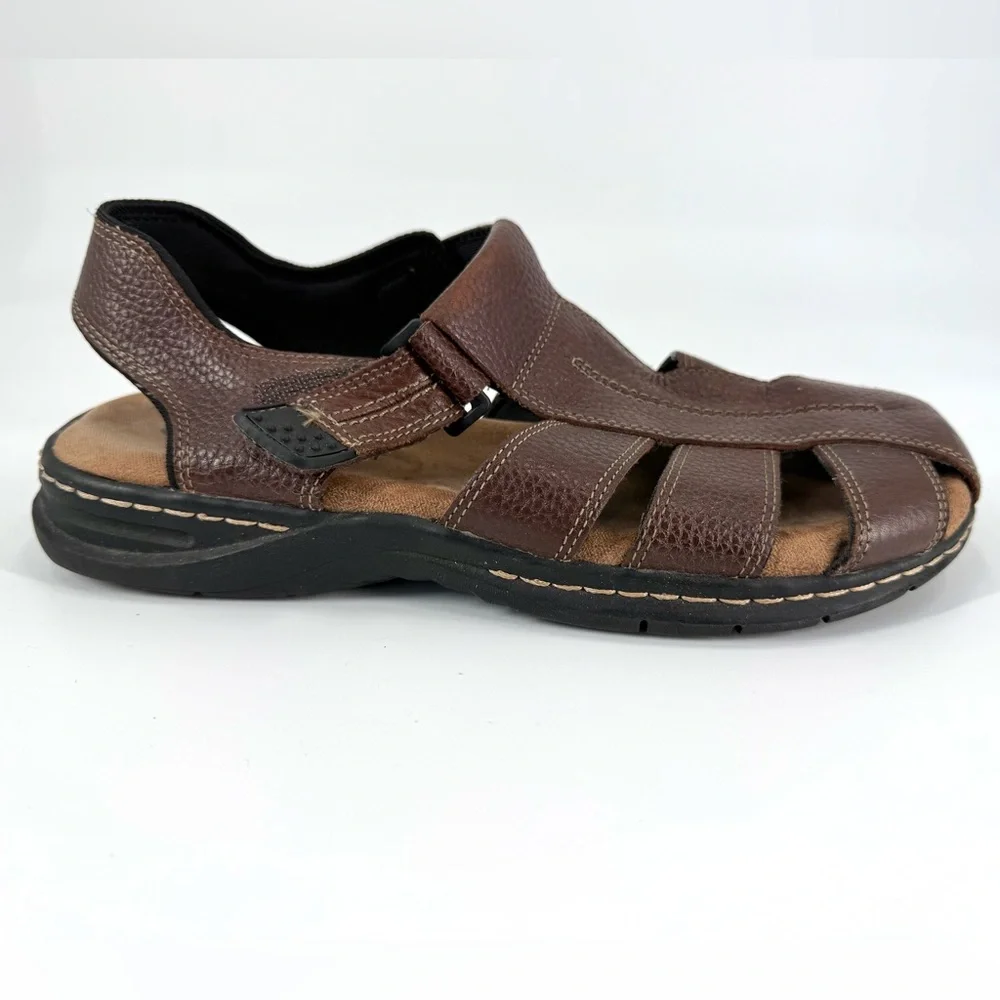 Dr. Scholl's Closed-Toe Pebbled Memory Foam Cool Fit Fisherman Sandals, Brown, 9